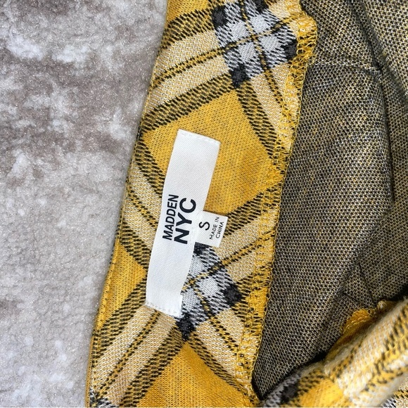 Madden NYC Yellow/black plaid pull on mini skirt Clueless above the knee SZ S - Picture 9 of 12